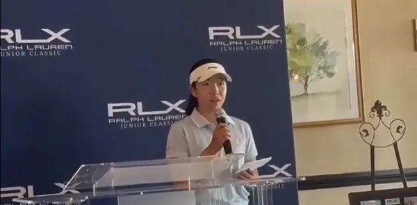 赢赢顺配资 刘国梁女儿刘宇婕夺高尔夫国际大赛冠军，赛后致谢父母